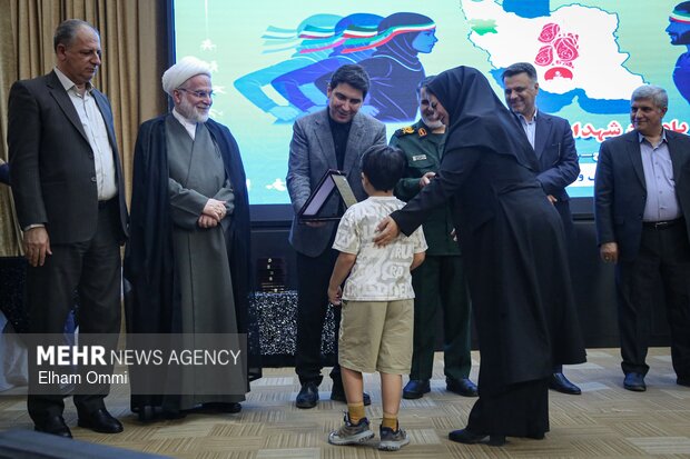 تجلیل از مدال‌آوران، داوران و قهرمانان ورزش کردستان