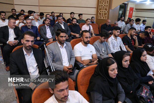 تجلیل از مدال‌آوران، داوران و قهرمانان ورزش کردستان