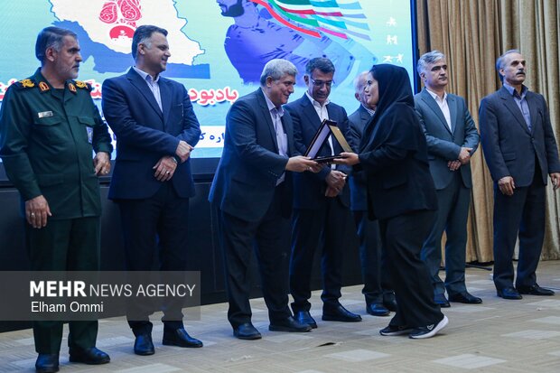 تجلیل از مدال‌آوران، داوران و قهرمانان ورزش کردستان