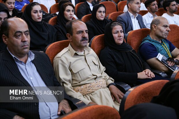 تجلیل از مدال‌آوران، داوران و قهرمانان ورزش کردستان