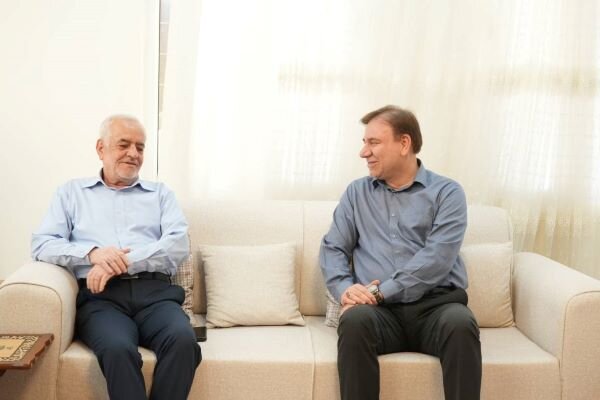 استاندار بوشهر: مطالبات بازنشستگان پیگیری میشود استاندار بوشهر: مطالبات بازنشستگان پیگیری میشود