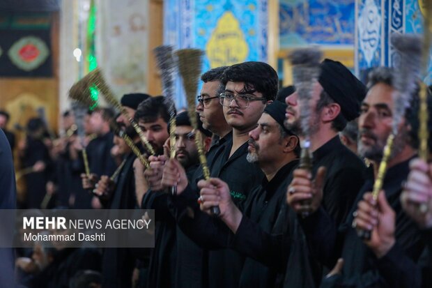 آیین سنتی طشت گذاری مسجد جامع اردبیل