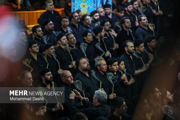آیین سنتی طشت گذاری مسجد جامع اردبیل