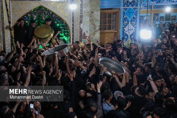 آیین سنتی طشت گذاری مسجد جامع اردبیل