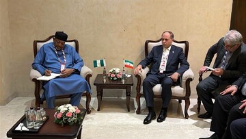 Iran stresses strengthening cooperation with Nigeria