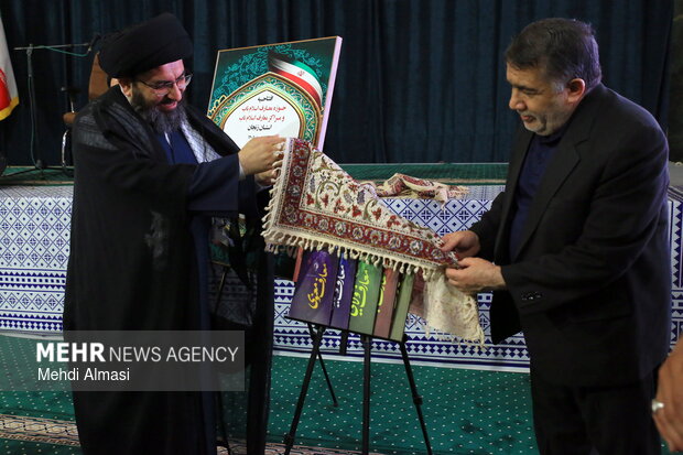 همایش طلایه داران تبلیغ