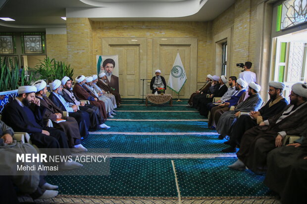 همایش طلایه داران تبلیغ