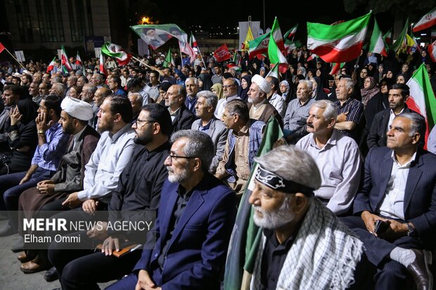 گرامیداشت شهدای جنگ ۱۲ روزه در سنندج