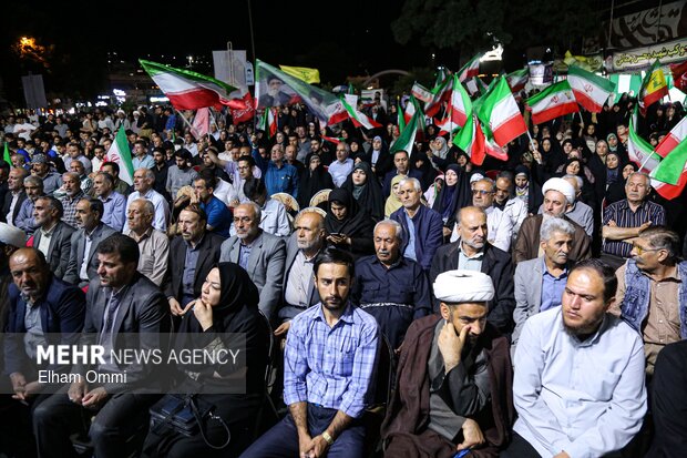 گرامیداشت شهدای جنگ ۱۲ روزه در سنندج
