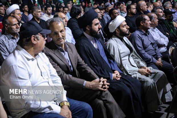 گرامیداشت شهدای جنگ ۱۲ روزه در سنندج