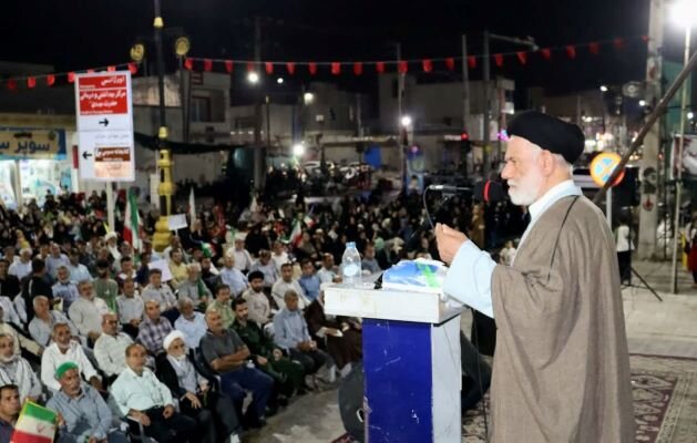 امام جمعه دیر: روحیه سلطه‌طلبی دشمن عامل جنگ و تجاوز است