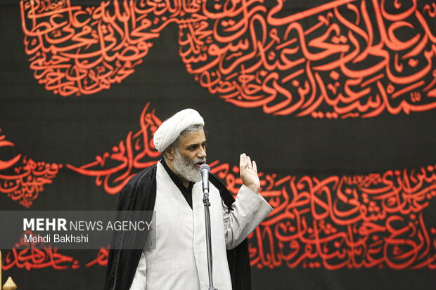 رونمایی از اثر هنری اصحاب آخرالزمانی سید الشهدا (ع) در قم