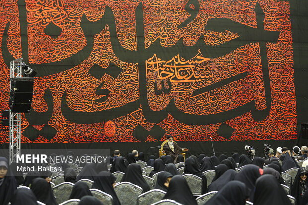 رونمایی از اثر هنری اصحاب آخرالزمانی سید الشهدا (ع) در قم