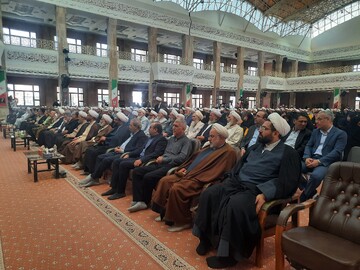 رجزخوانی روحانیون و مسئولان در همایش بزرگ گلستان؛ تأکید بر اقتدار