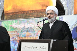 پیروی از راه حضرت زینب(س) رمز ایستادگی ملت ایران است