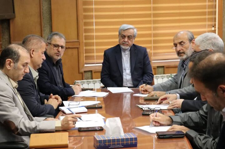 فرماندار رشت: پایداری واحدهای تولیدی نیازمند برنامه‌ریزی دقیق است