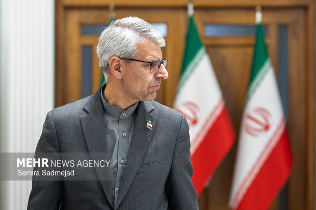 Progress made but US threat disrupted talks
