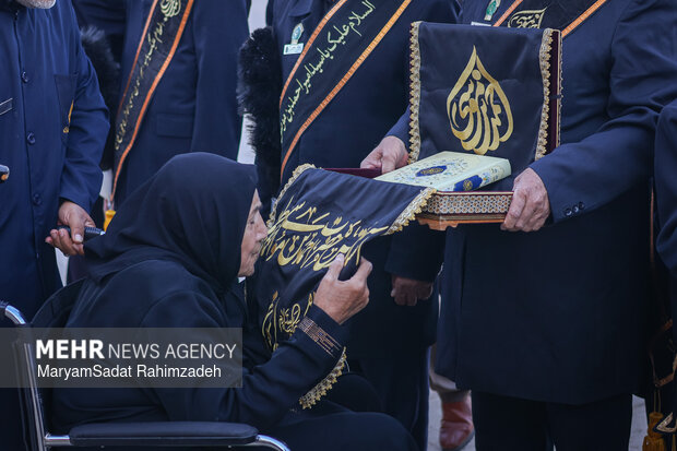 آئین سیاهپوشان حرم مطهر شاهچراغ (ع)