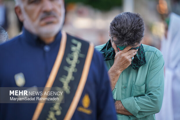 آئین سیاهپوشان حرم مطهر شاهچراغ (ع)
