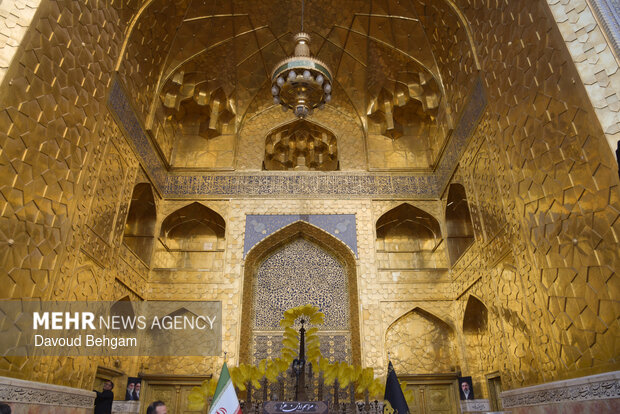 آئین سیاهپوشان حرم مطهر امام رضا (ع)