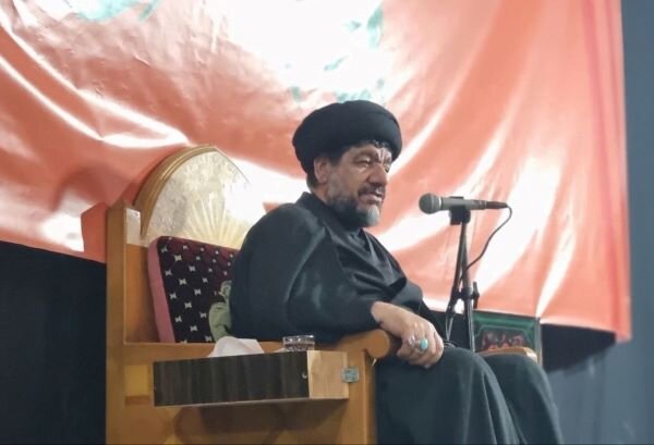 رکنیحسینی: نهضت عاشورا جلوهای از اراده الهی برای احیای حق است رکنیحسینی: نهضت عاشورا جلوهای از اراده الهی برای احیای حق است