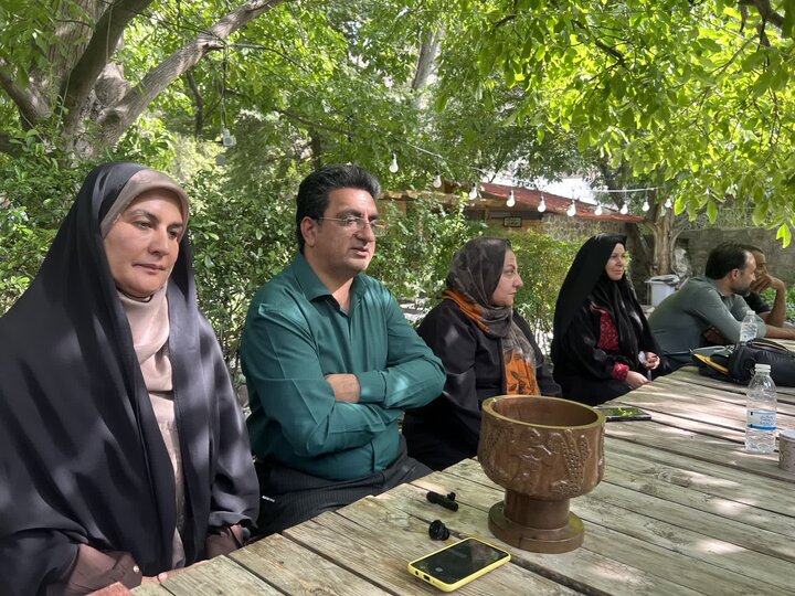 بیگ زاده: هنرمندان صنایع دستی جیرفت حمایت می شوند