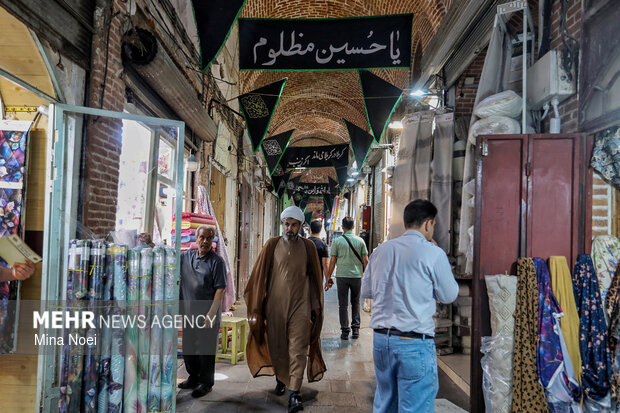 حال‌وهوای محرم در بازار تاریخی تبریز