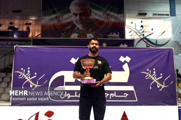 قهرمانی ایران در مسابقات بین‌المللی کشتی فرنگی جام تختی