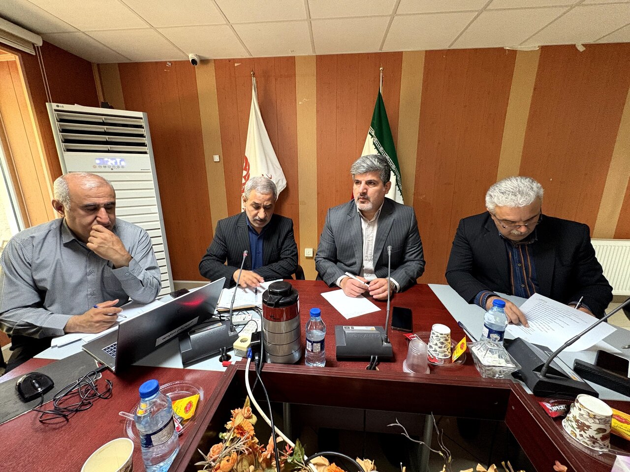 پيگيري،كردستان،جلسات،جلسه،موضوع،برگزار،توجه
