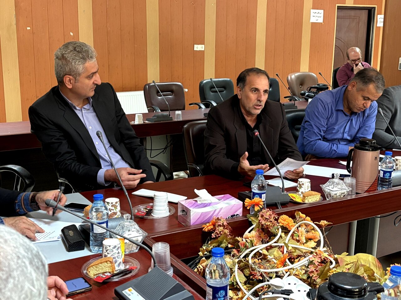خدماتي،كردستان،بنياد،مراكز،ايثارگري،برطرف،نيازمند