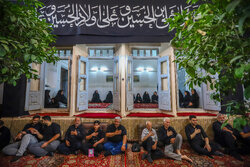 آیین روضه خوانی سنتی در «خانه پاسدار» یزد