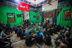 آیین روضه‌خوانی سنتی در «خونه کوچیکُک» یزد