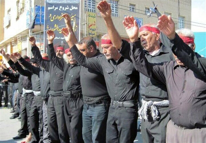 فارس مهد آیینهای عاشورایی؛ از چکچکوی استهبان تا سینه زنی قطاری شیراز