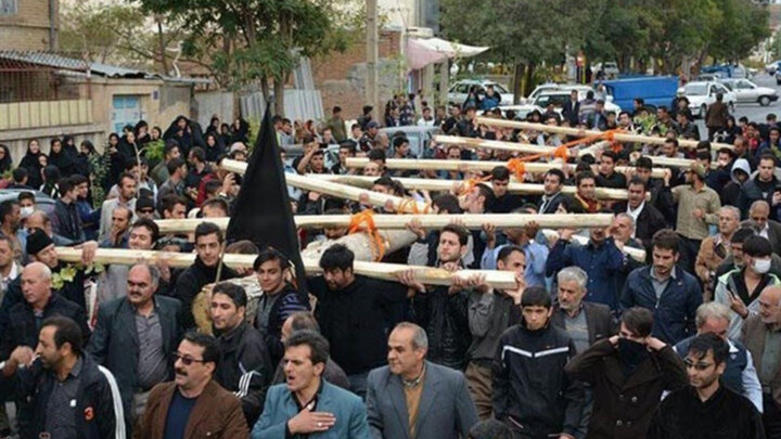 آیین‌های منحصربه‌فرد عزاداری در اردبیل؛ از شاخسی‌واخسی تا شمع‌گردانی