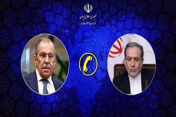 اتصال هاتفي بين وزيري خارجية إيران وروسيا