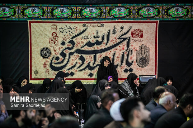 مراسم تجدید بیعت جهادگران با رهبر انقلاب