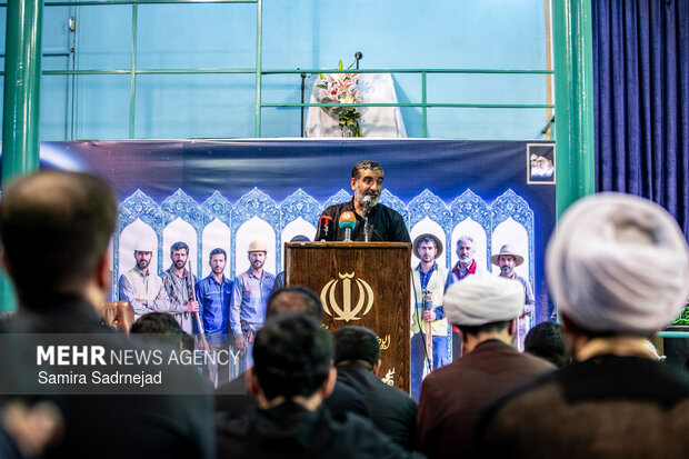 مراسم تجدید بیعت جهادگران با رهبر انقلاب