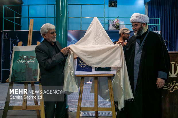 مراسم تجدید بیعت جهادگران با رهبر انقلاب