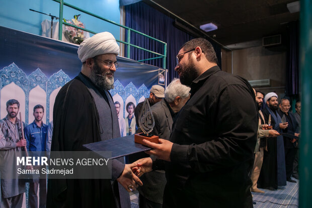 مراسم تجدید بیعت جهادگران با رهبر انقلاب