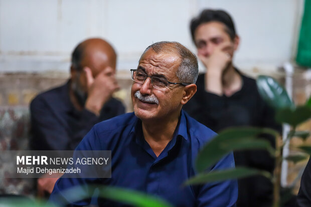 آیین روضه خوانی سنتی در خانه محزون‌زاده «خونه کوچیکُک» یزد