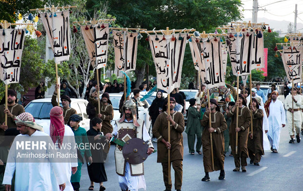 حرکت نمادین کاروان نینوا در بیرجند