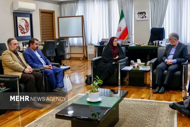 قدم: رسانه‌های محلی در آستانه تعطیلی هستند؛ ضرورت ساماندهی آگهی‌ها