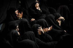 روضه‌خوانی سنتی در «خانه بنکدار» اصفهان