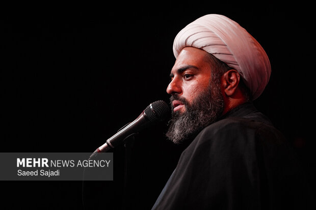 عزاداری ماه محرم در هیئت ریحانه الحسین (ع)