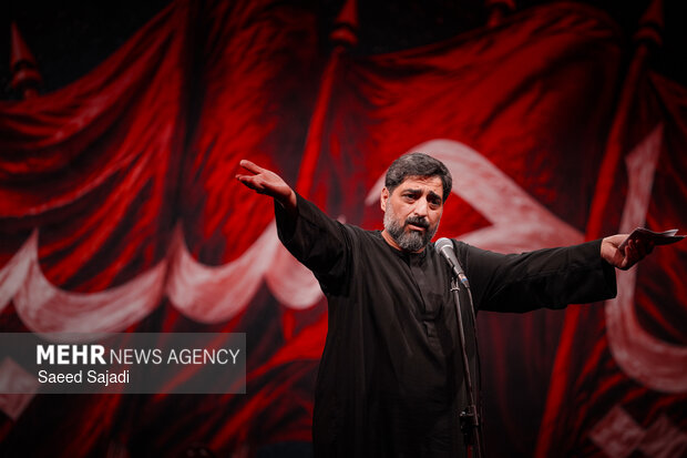 عزاداری ماه محرم در هیئت ریحانه الحسین (ع)