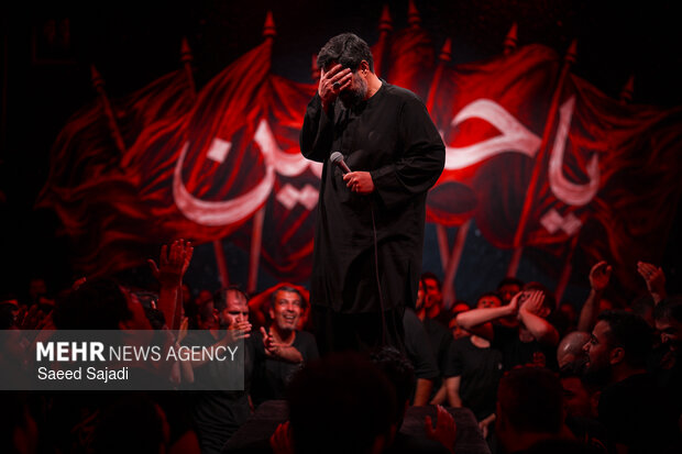عزاداری ماه محرم در هیئت ریحانه الحسین (ع)