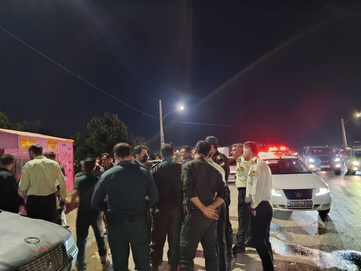 پس از پیگیری مهر؛ قلیانهای بام یاسوج جمع شد؛ شهردار نیامد
