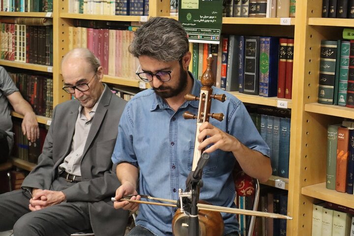 در ستایش دانش و وارستگی؛ بزرگداشت احمد مهدوی دامغانی برگزار شد