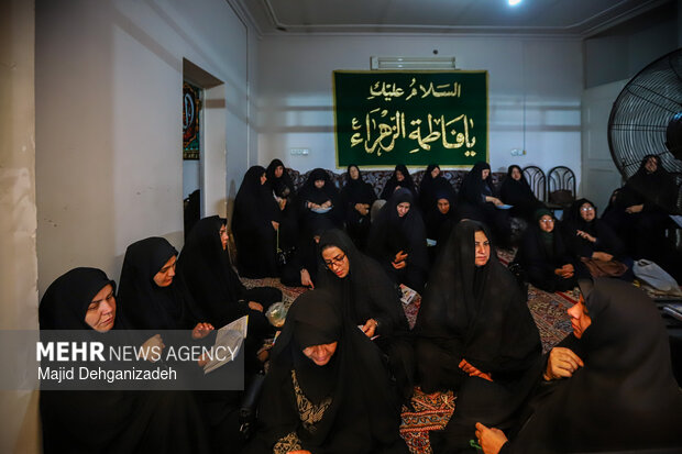 آیین روضه خوانی سنتی در «خانه ملک ثابت» یزد