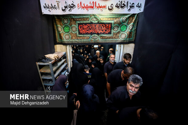آیین روضه خوانی سنتی در «خانه ملک ثابت» یزد